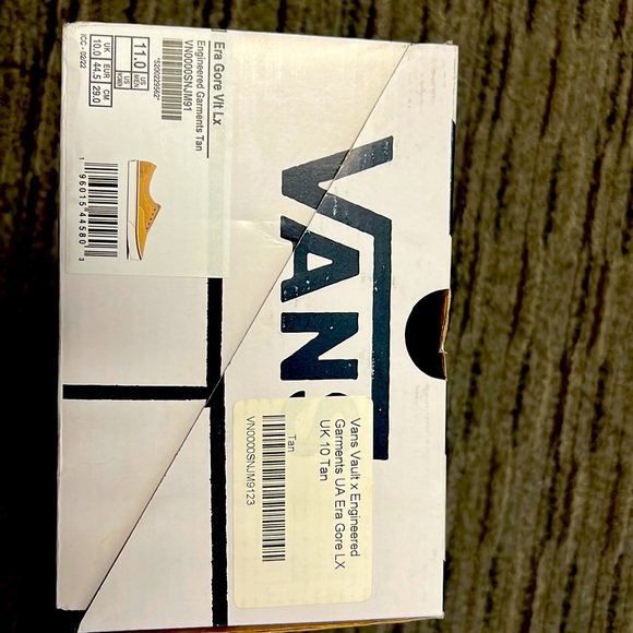 Vans vault engineered - Picture 1 of 3